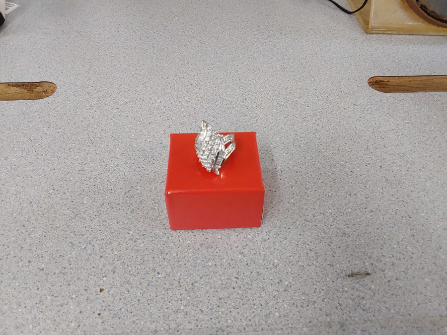 Women's Ring - White Gold 14k (.585) 10.2 grams Size 7
