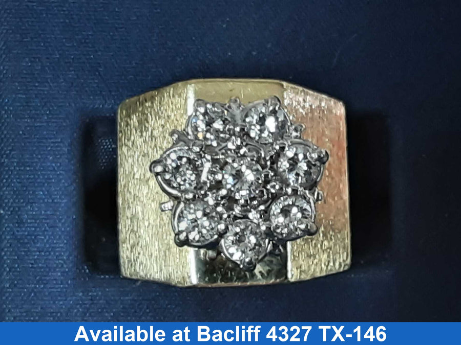 Women's Ring - Yellow Gold 14k (.585) 12.5 grams Size 8.5