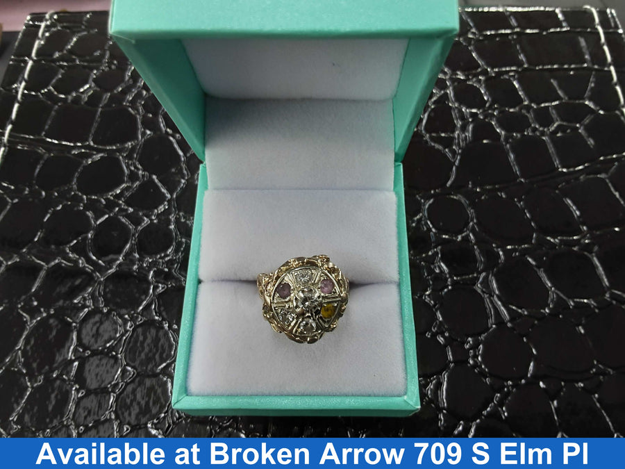 Women's Ring - Yellow Gold 10k (.417) 7.4 grams Size 20