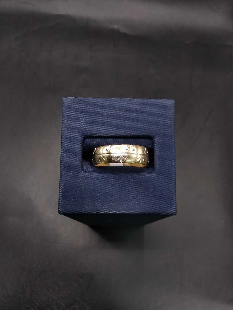 Ring - Wedding Band - Yellow Gold 14k (.585) 4.6 grams Size 7