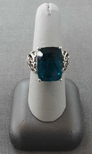 Women's Ring - Silver 7.7 grams Size 7.5