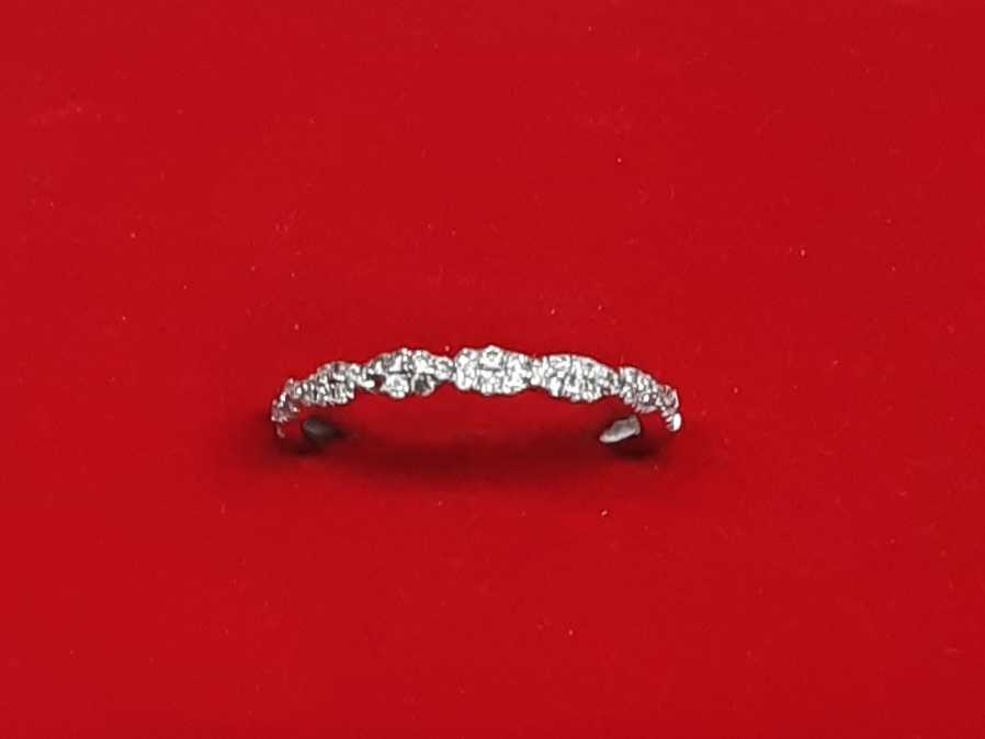 Women's Ring - Anniversary - White Gold 10k (.417) 1.2 grams Size 7