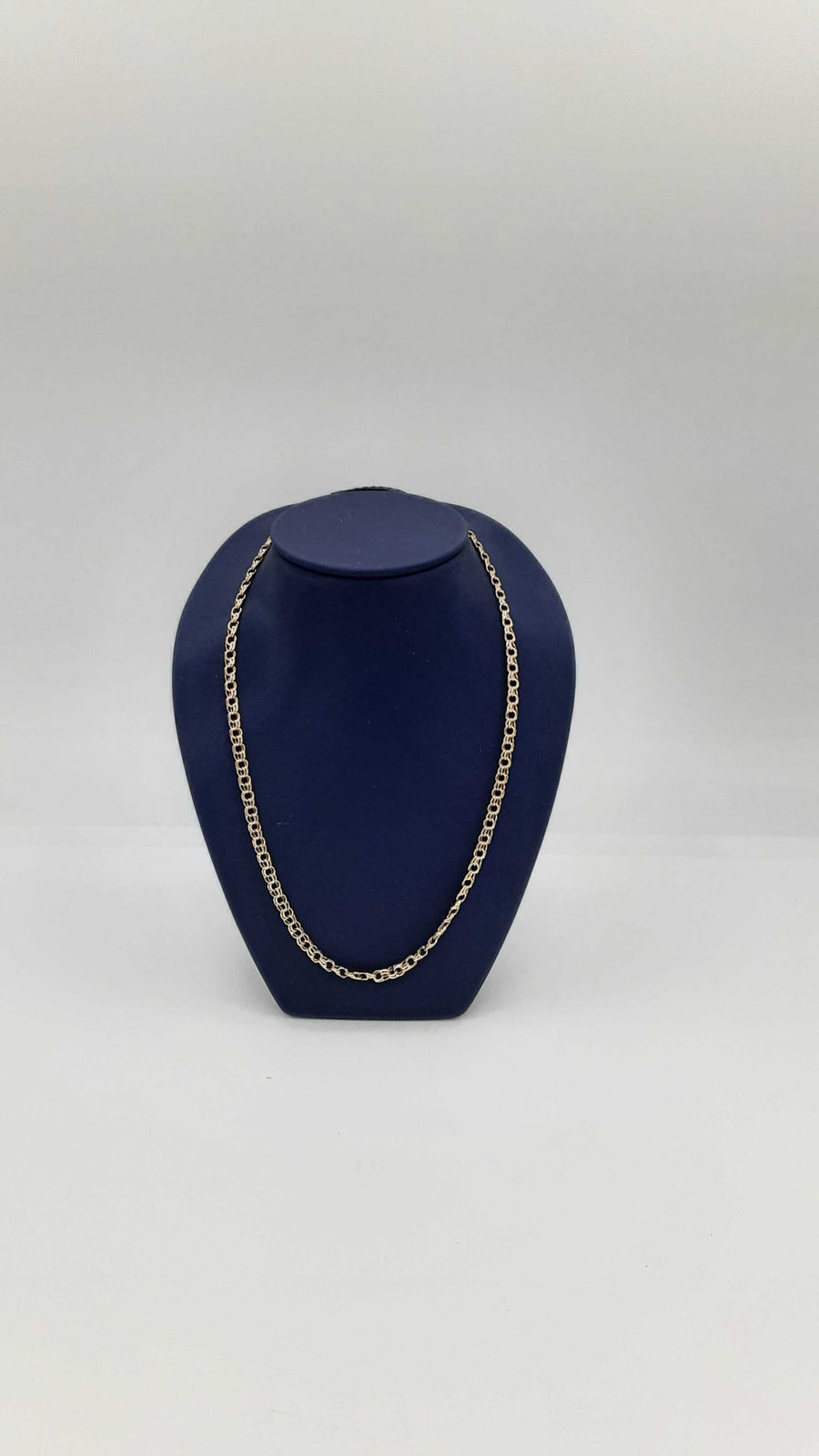 Chain - Yellow Gold 10k (.417) 12.1 grams 22 inch