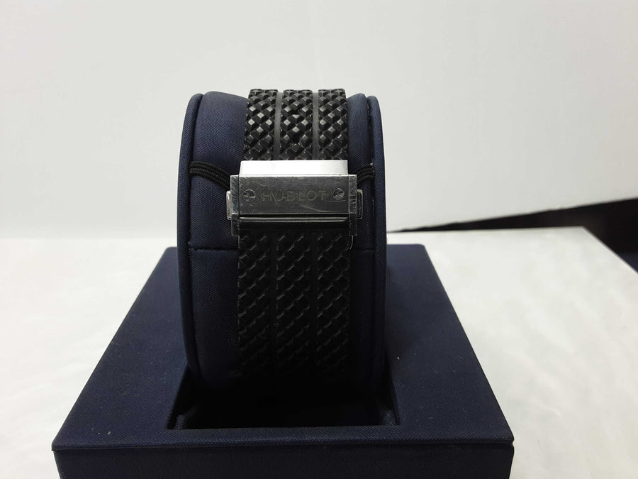 Watch - Stainless 140.1 grams