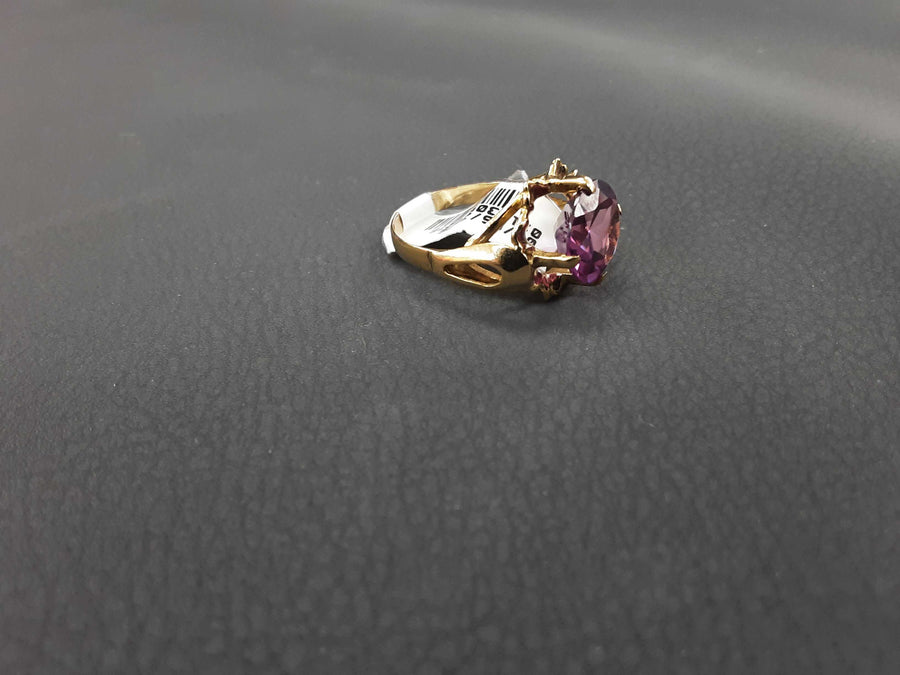 Women's Ring - Yellow Gold 10k (.417) 2.9 grams Size 7