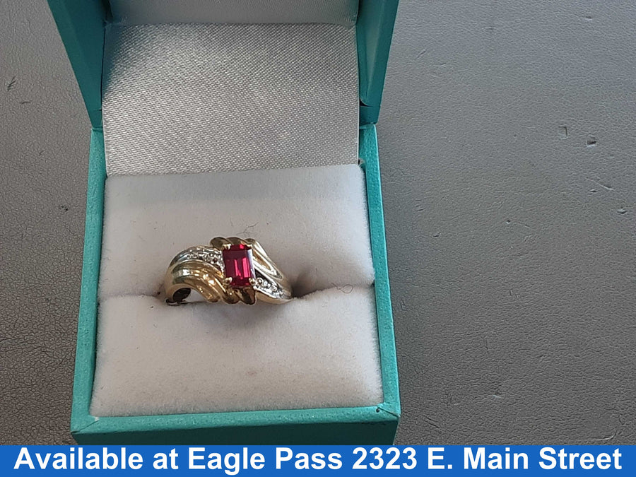 Women's Ring - Yellow Gold 10k (.417) 1.9 grams Size 6.5