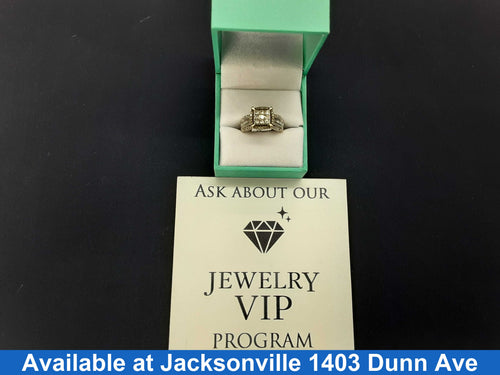Women's Ring - White Gold 10k (.417) 6.2 grams Size 7