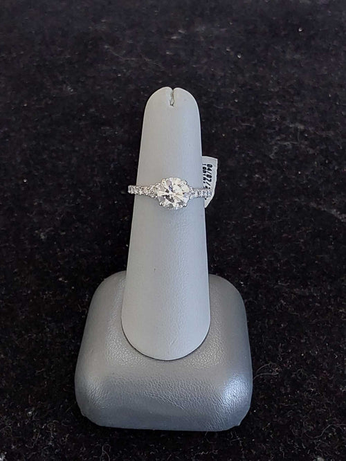 Women's Ring - Solitaire - White Gold 14k (.585) 3.1 grams Size 5.5