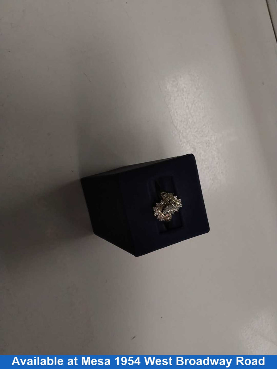 Women's Ring - Yellow Gold 10k (.417) 3.4 grams Size 20