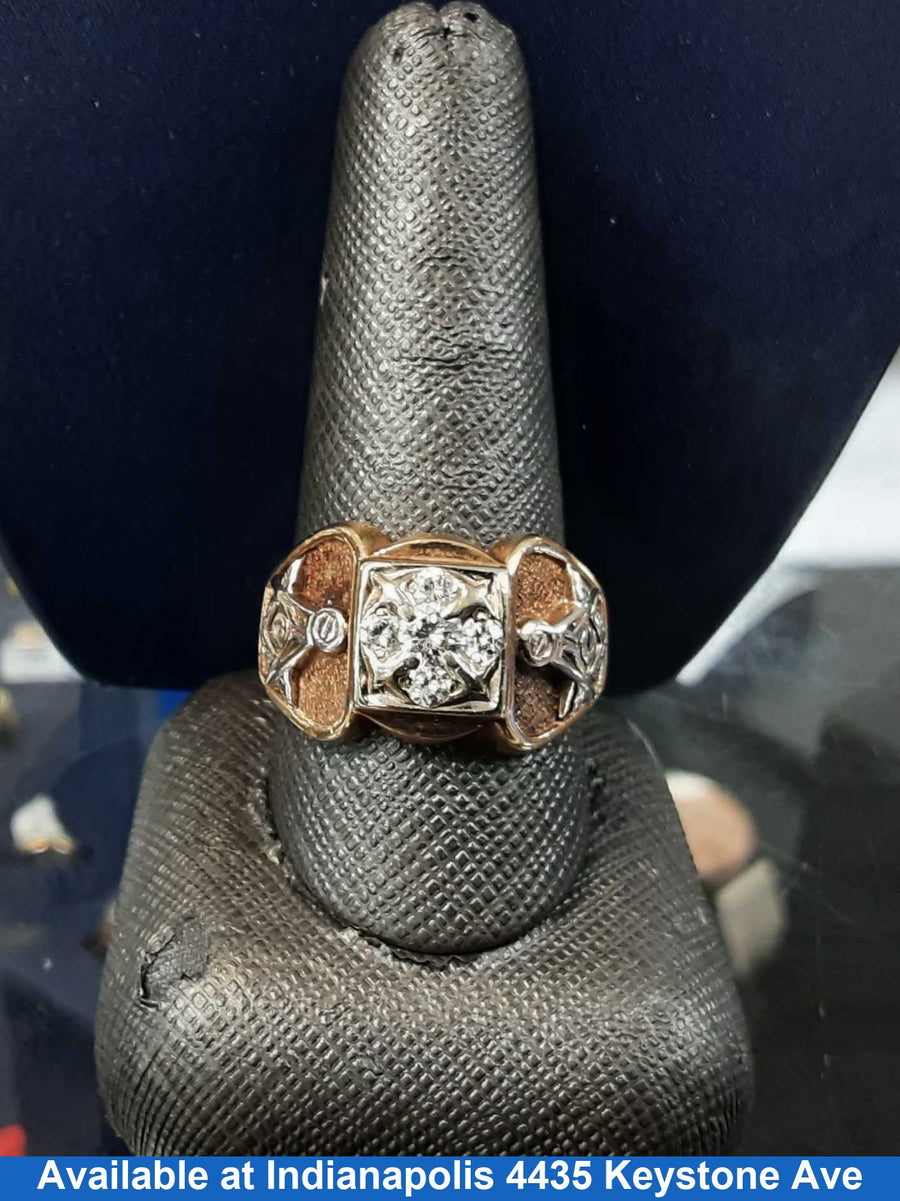 Men's Ring - Yellow Gold 10k (.417) 10.7 grams Size 10.5
