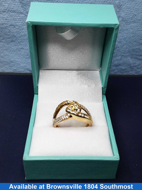 Women's Ring - Yellow Gold 14k (.585) 3 grams Size 8