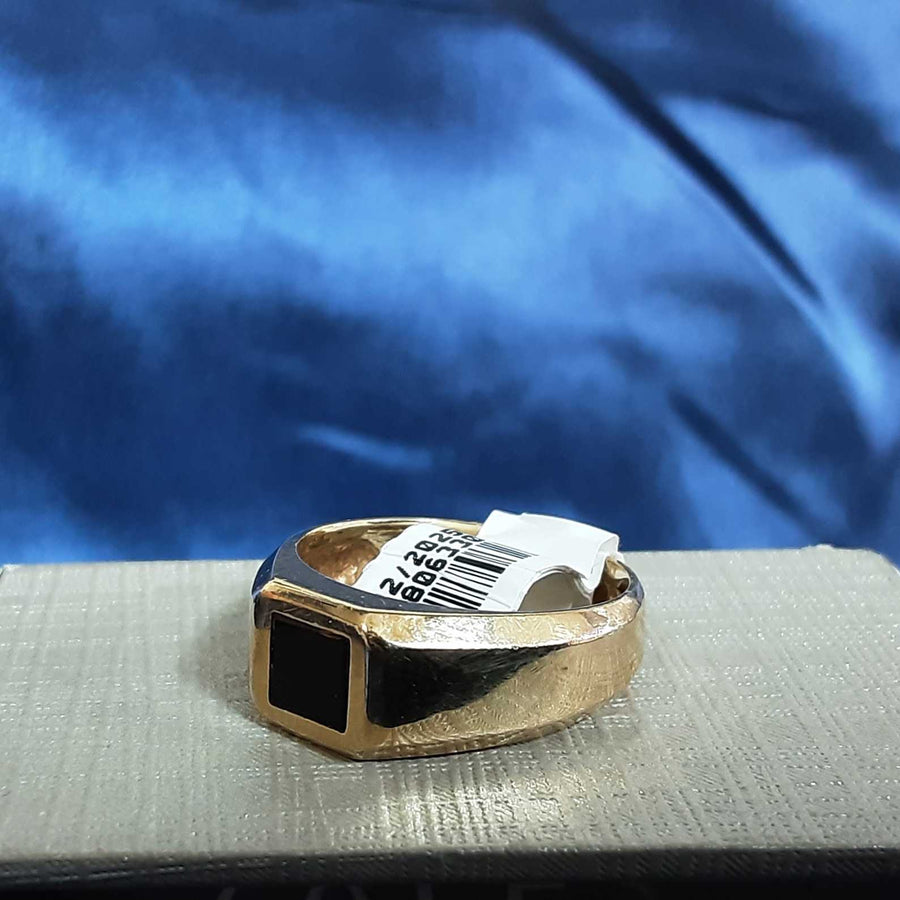 Men's Ring - Yellow Gold 14k (.585) 6.5 grams Size 8