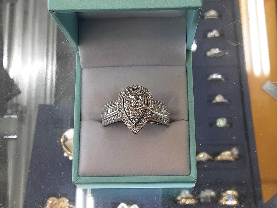 Women's Ring - White Gold 10k (.417) 8.4 grams Size 12