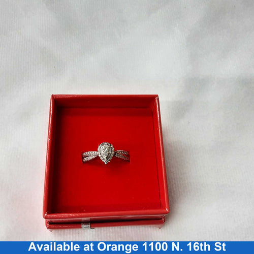 Ring - Engagement Set - White Gold 14k (.585) 3 grams Size 8