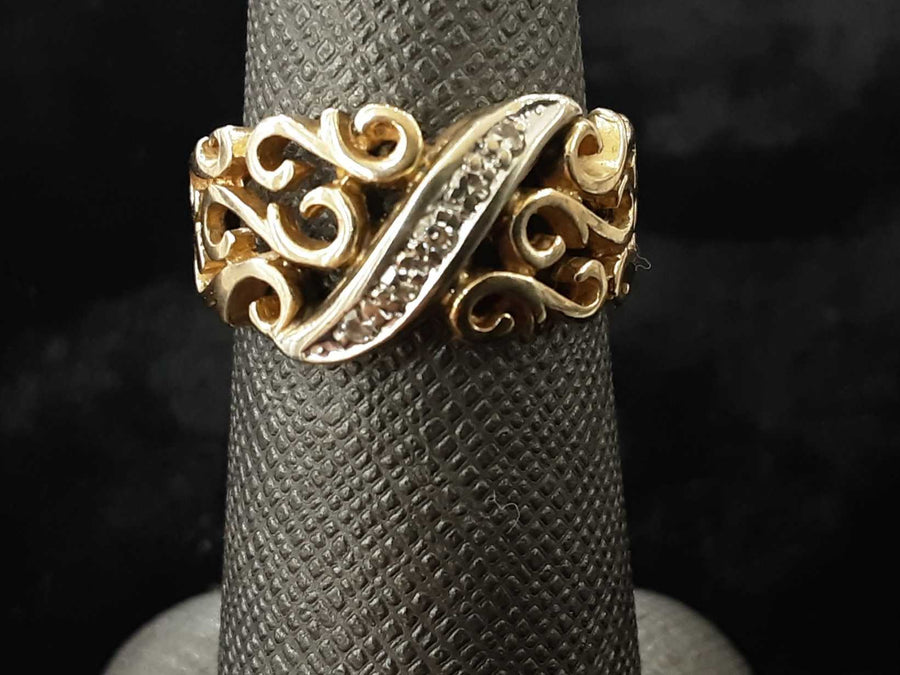 Women's Ring - Yellow Gold 14k (.585) 5.4 grams Size 6