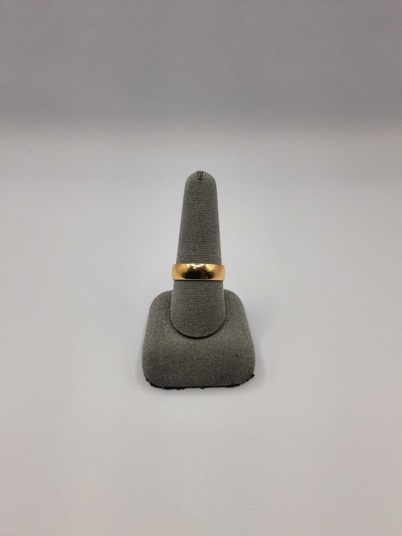 14kt Plain Wedding Band