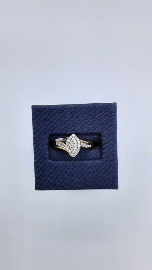 Women's Ring - Yellow Gold 10k (.417) 2.5 grams Size 7.5