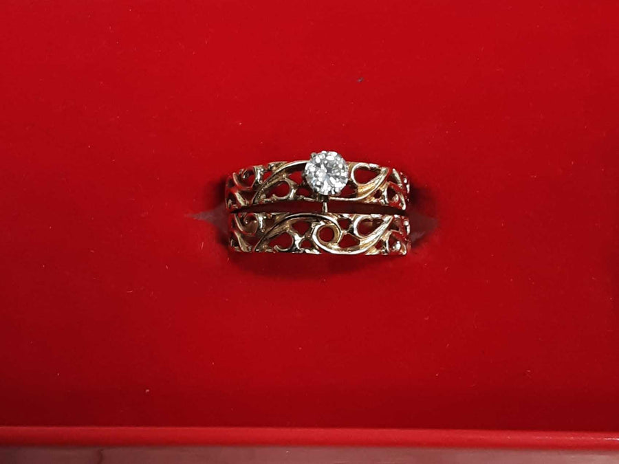 Ring - Wedding Set - Yellow Gold 14k (.585) 4.1 grams Size 7