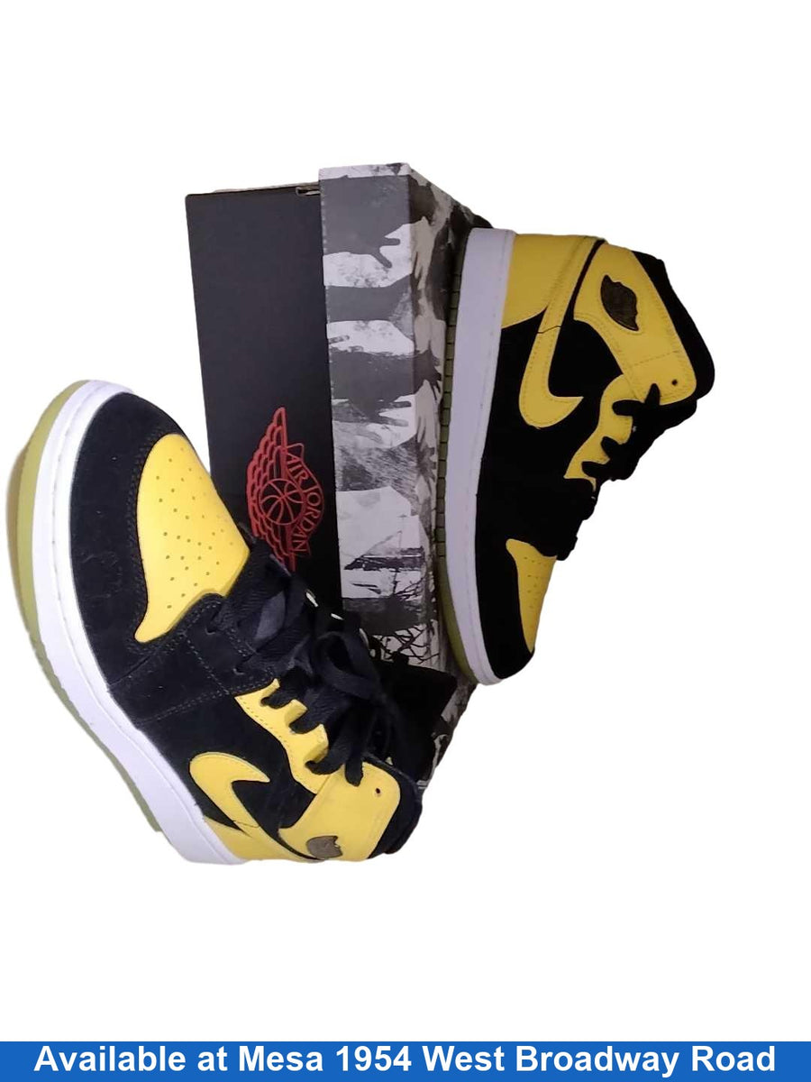 Jordan Hj5940-071 Yellow