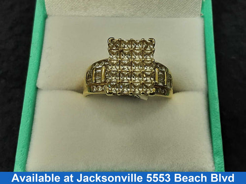 Women's Ring - Yellow Gold 10k (.417) 5.3 grams Size 8