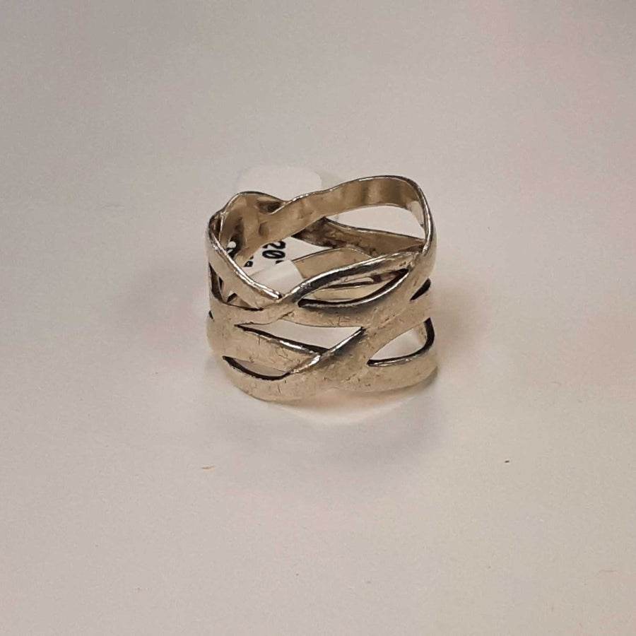 Women's Ring - Silver 4.1 grams Size 6