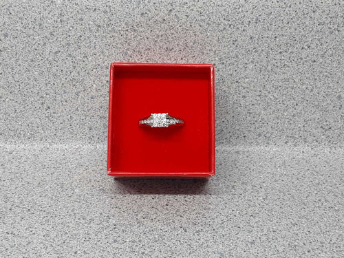 Ring - Engagement Set - White Gold 14k (.585) 4 Grams Size 6
