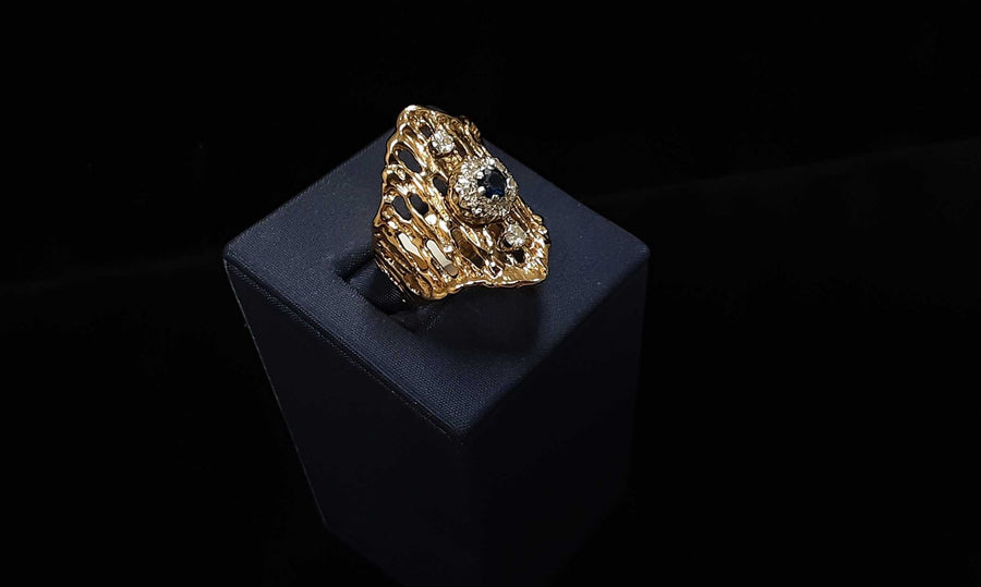 Women's Ring - Yellow Gold 14k (.585) 8.8 grams Size 7.5