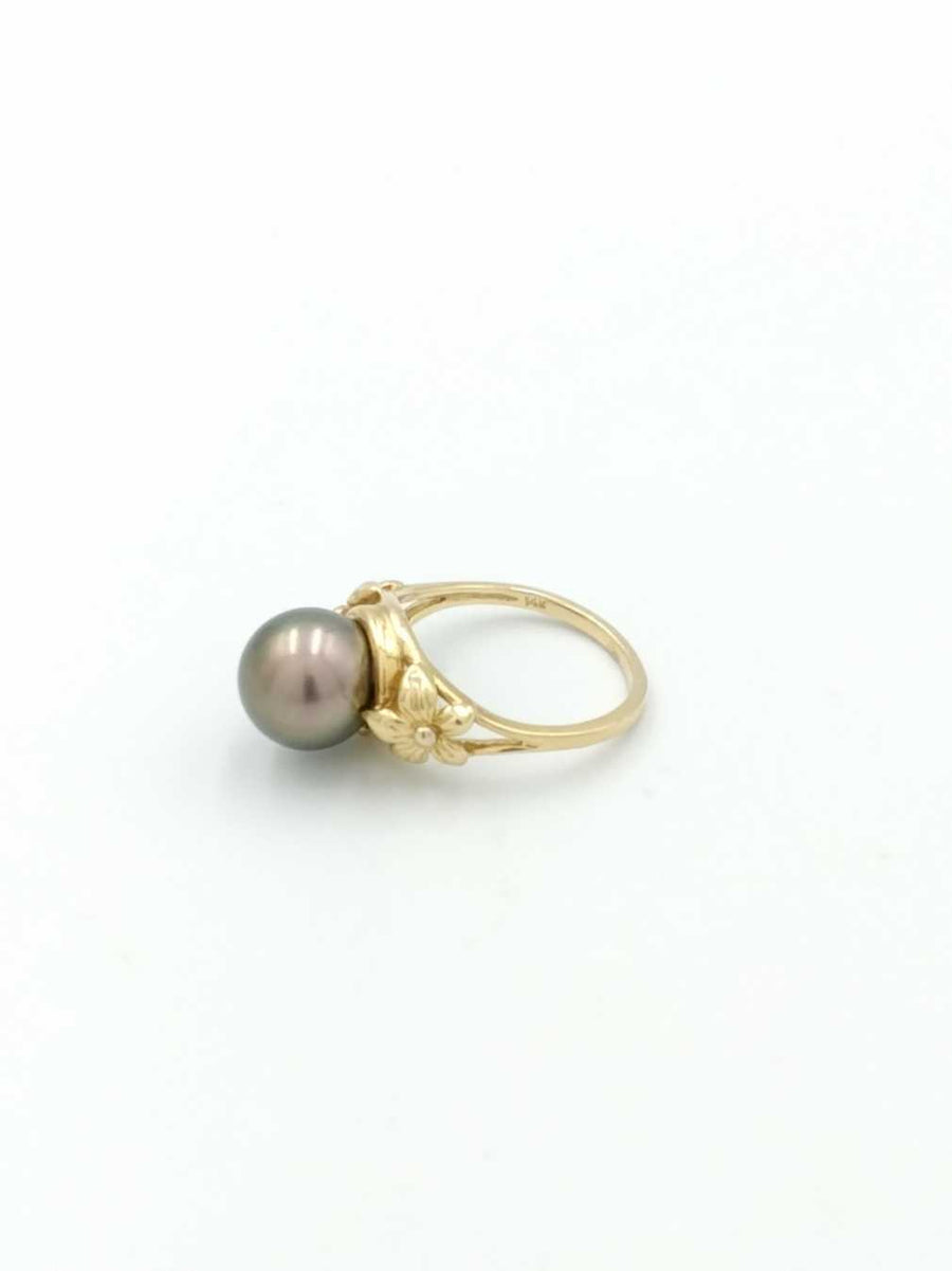 Women's Ring - Yellow Gold 14k (.585) 4.2 grams Size 7
