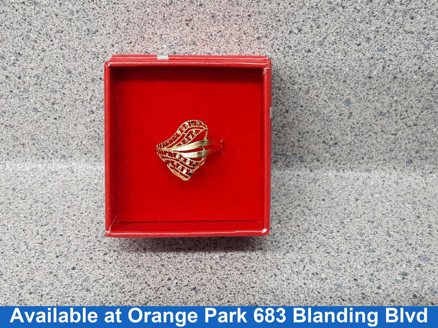 Women's Ring - Yellow Gold 18k (.750) 1.8 grams Size 7