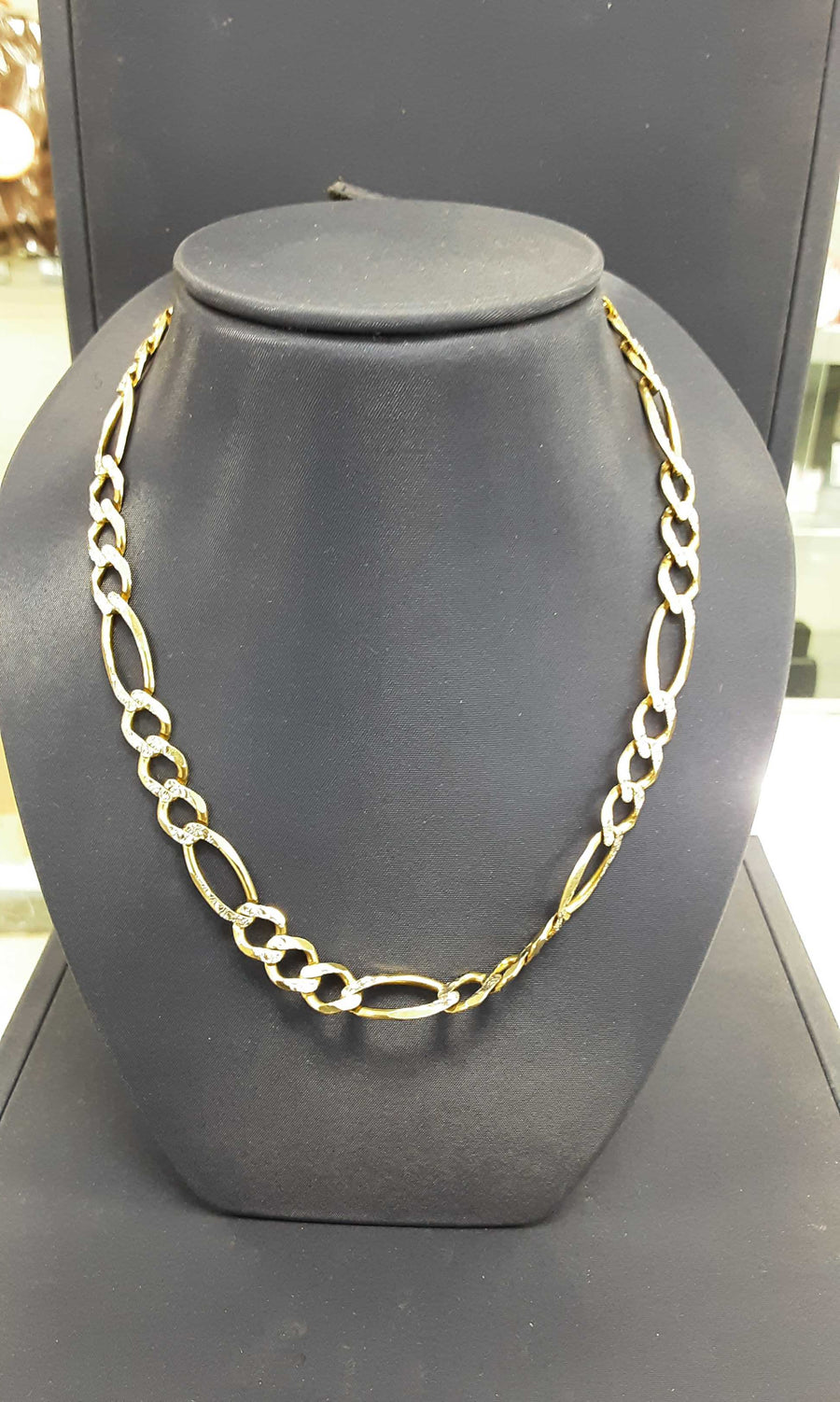 Figaro Chain - Yellow Gold 10k (.417) 33.7 grams 26 inch