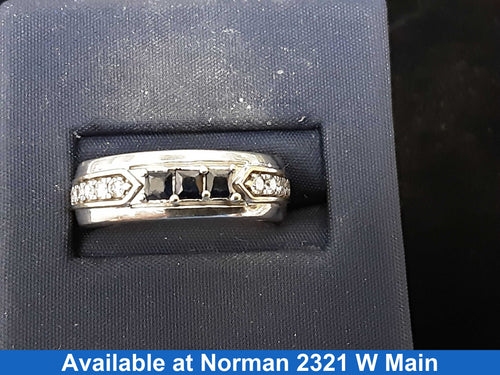 Men's Ring - White Gold 10k (.417) 4.1 grams Size 8.5