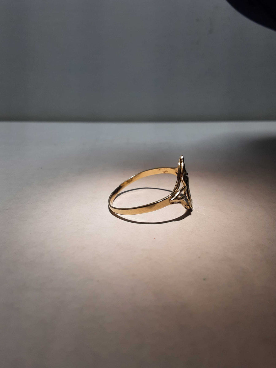 Women's Ring - Yellow Gold 10k (.417) 1.3 grams Size 10