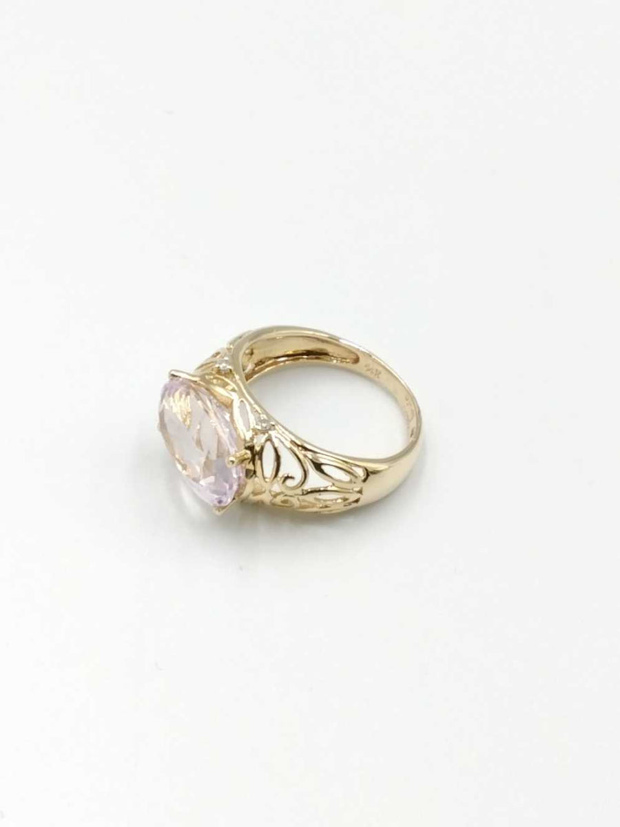 Women's Ring - Solitaire - Yellow Gold 10k (.417) 3.5 grams Size 6