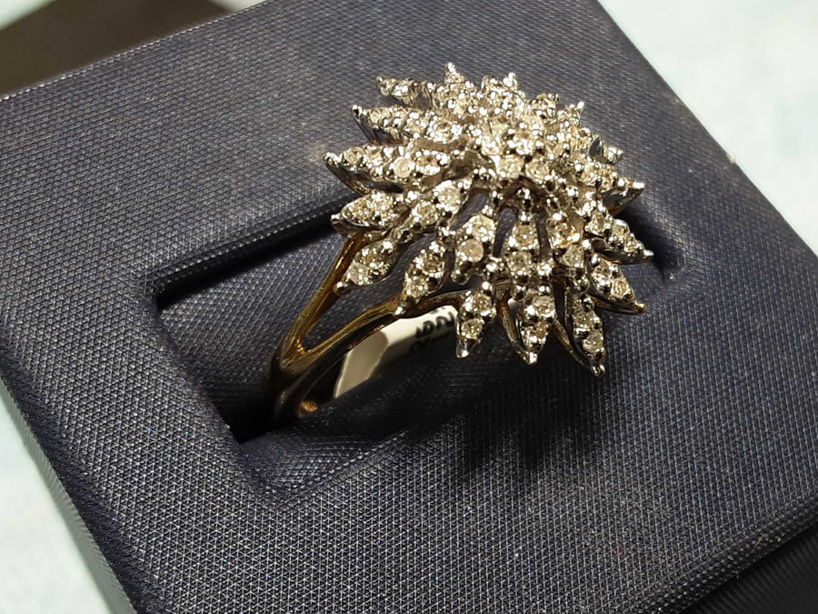 Women's Ring - Yellow Gold 10k (.417) 3.1 grams Size 8