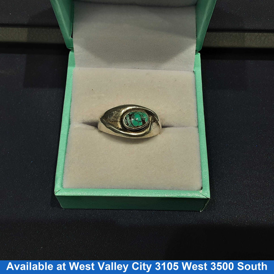 Women's Ring - Silver 4.5 grams Size 6