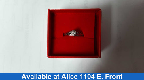 Women's Ring - Solitaire - White Gold 10k (.417) 2 grams Size 8