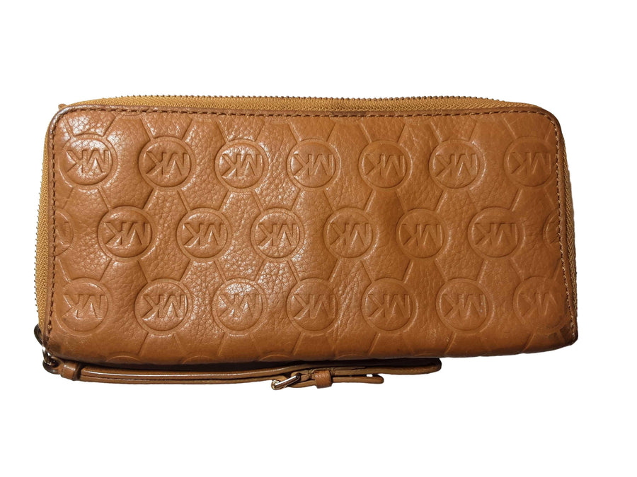 Michael Kors Mono Zip Wallet Beige / Tan Wallet