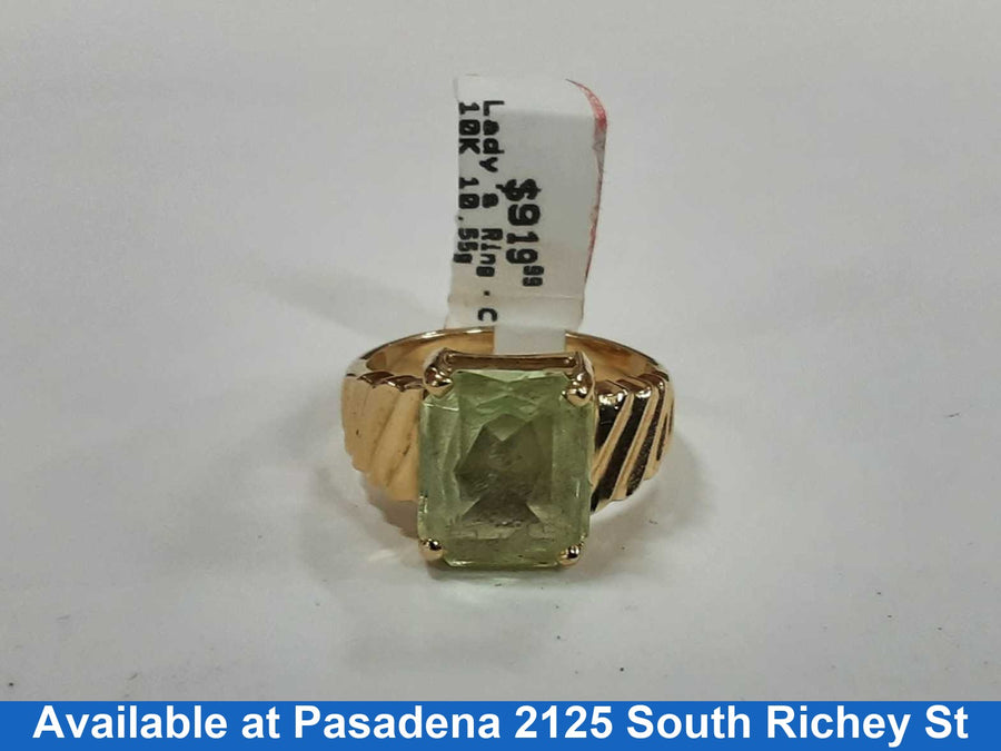 Women's Ring - Yellow Gold 10k (.417) 10.55 grams Size 8