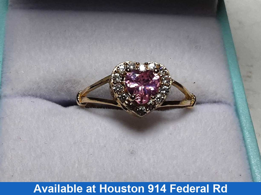 Women's Ring - Yellow Gold 14k (.585) 2.2 grams Size 7.5