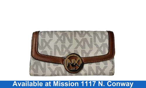 Michael Kors Beige / Tan Wallet