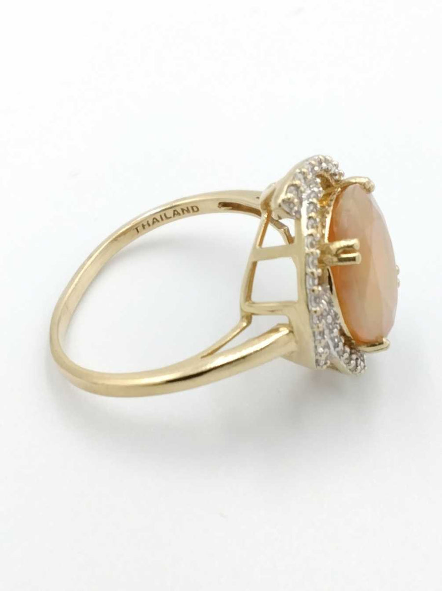 Women's Ring - Yellow Gold 10k (.417) 3.4 grams Size 8.5