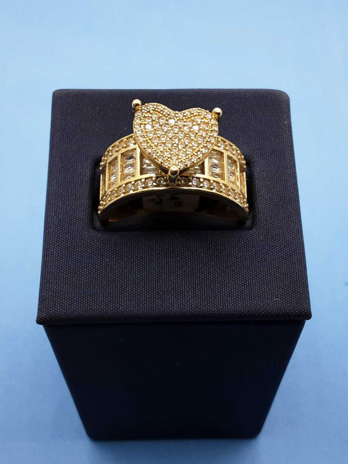 Women's Ring - Yellow Gold 10k (.417) 6.4 grams Size 10.5