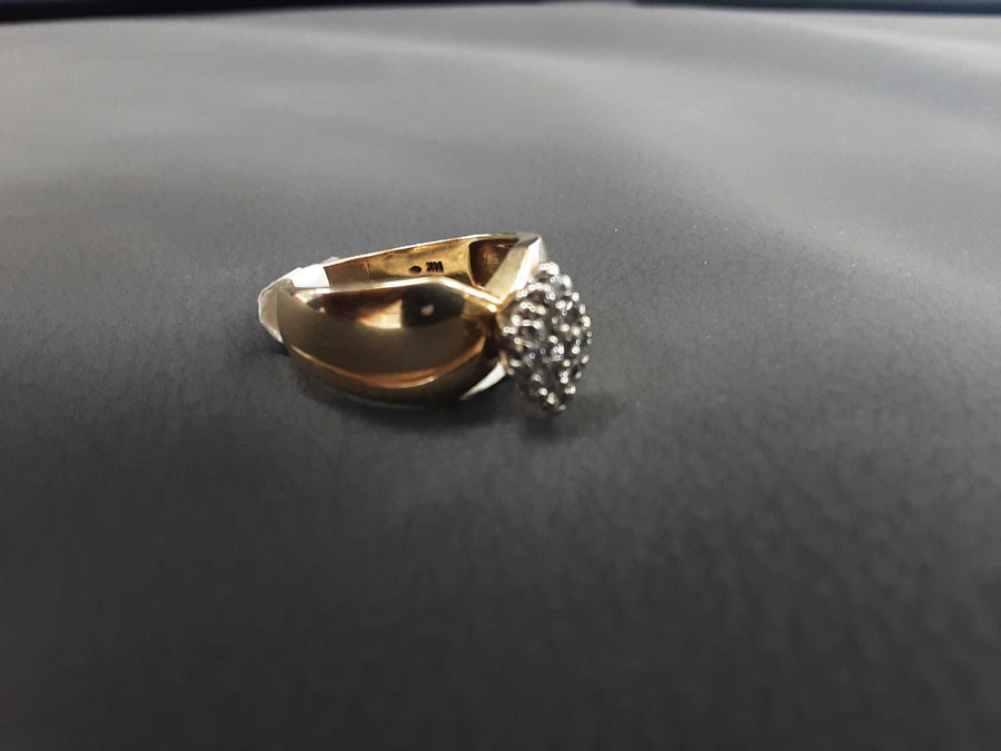 Women's Ring - Yellow Gold 10k (.417) 4.6 grams Size 8.5
