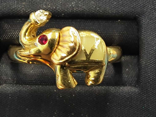 Women's Ring - Yellow Gold 14k (.585) 5 grams Size 9.5