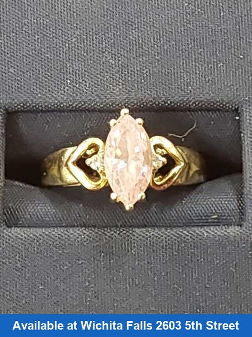 Women's Ring - Yellow Gold 10k (.417) 3.1 grams Size 6