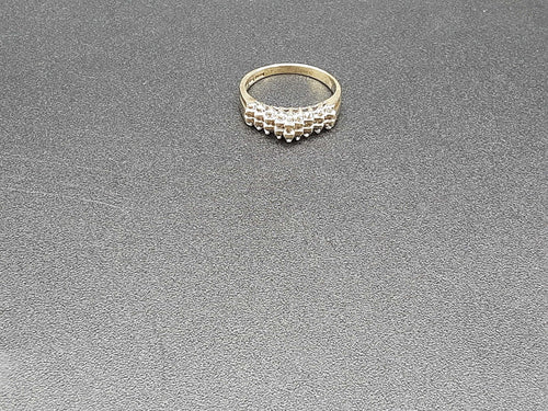 Women's Ring - Yellow Gold 10k (.417) 2.6 grams Size 7.5