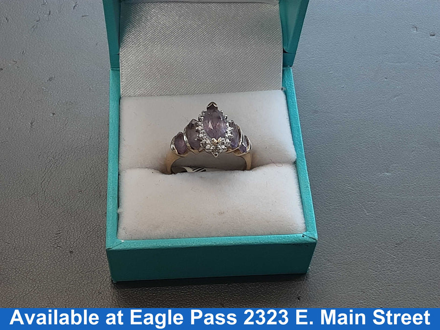 Women's Ring - Yellow Gold 10k (.417) 3.1 grams Size 8.5