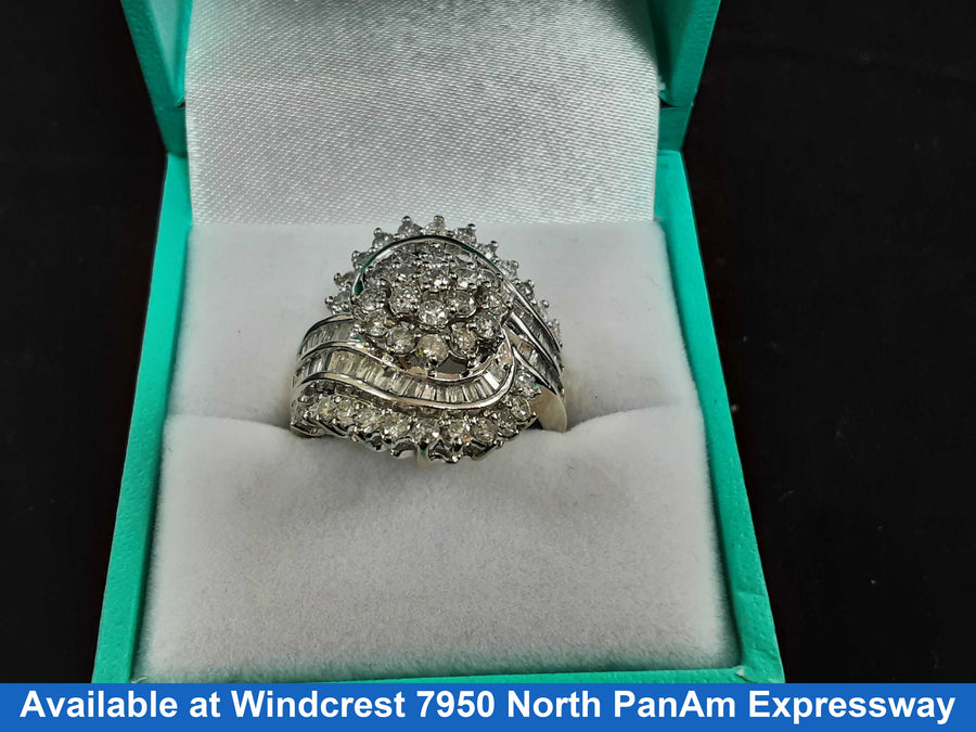 Women's Ring - White Gold 10k (.417) 5.9 grams Size 7.5