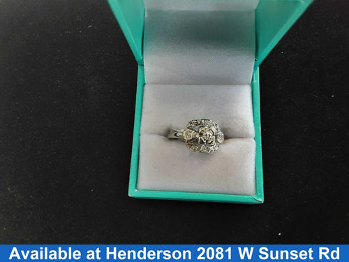 Women's Ring - White Gold 10k (.417) 3.1 grams Size 9.5