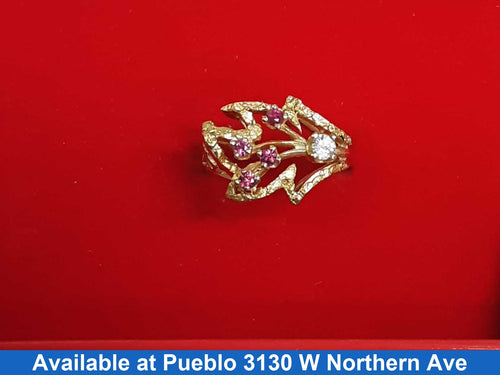 Women's Ring - Yellow Gold 10k (.417) 4.4 grams Size 6